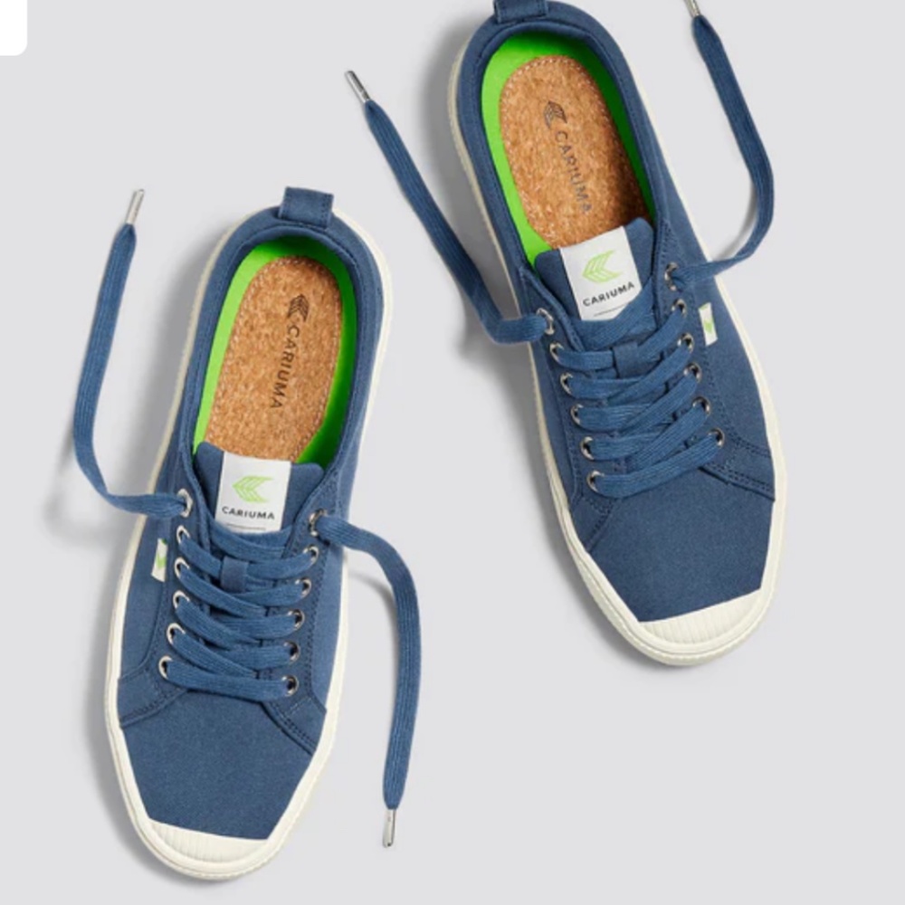 Cariuma Marine Blue Sustainable Canvas Sneaker  Size: Women's 7  Men's 5.5